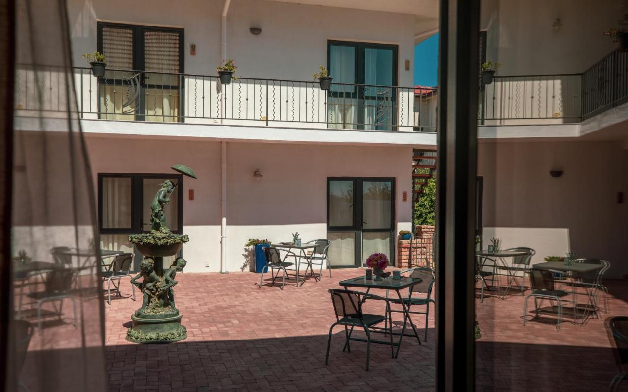 Hotel Sunny Border (Adults Only) Vama Veche Exteriér fotografie